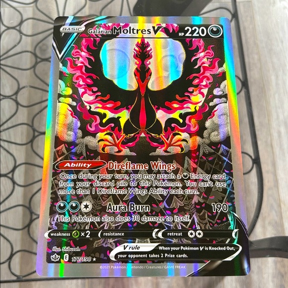 Pokemon Other - Moltres Holo 2021 Jumbo Oversized Pokemon Card Game TCG